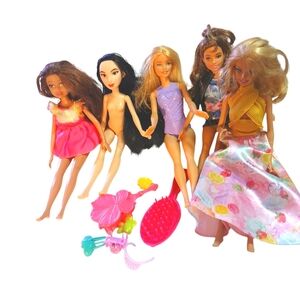 MATTEL & HASBRO BARBIE FASHION DOLLS LOT OF 5 WITH ACCESSORIES